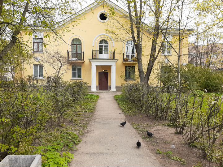 2-к. квартира, 61,4 м², 1/2 эт.