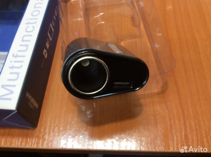 Разъём для зарядок в прикуриватель