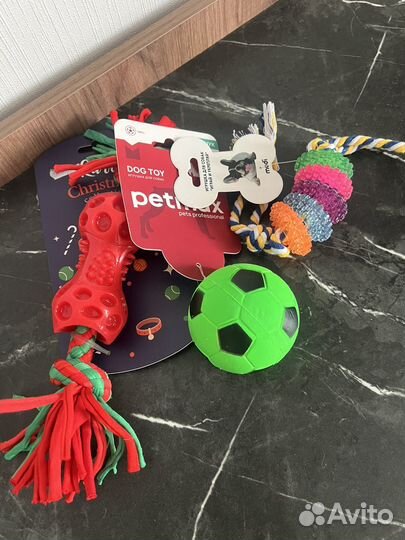 Игрушки для средних собак