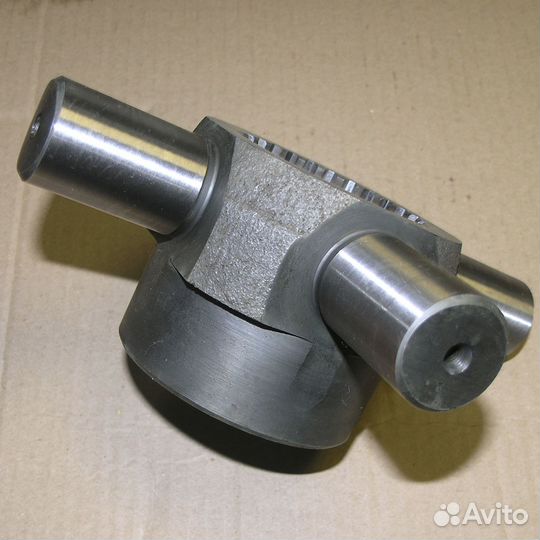 Крестовина межмостового дифференциала (Z26 (маз)