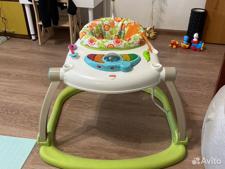 Ходунки десткие fisher price