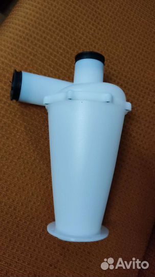 Циклонный фильтр для пылесоса