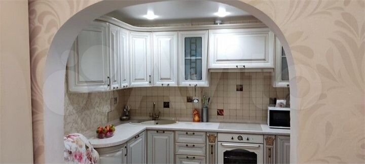 3-к. квартира, 91 м², 3/17 эт.