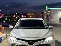 Toyota Camry 2.5 AT, 2019, 68 800 км, с пробегом, цена 3 050 000 руб.