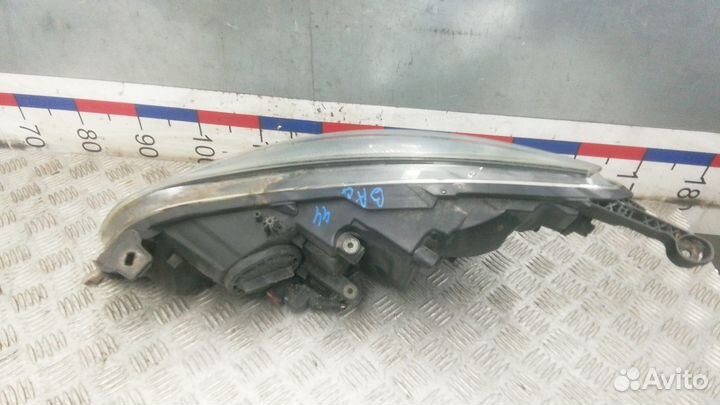 Фара правая opel astra J 2012