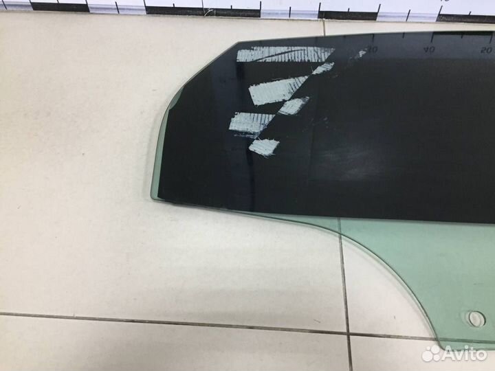 Стекло двери задней правой Ford Focus 3 2011
