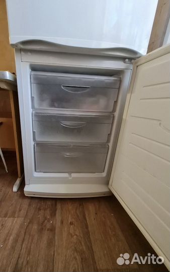 Холодильник атлант бу