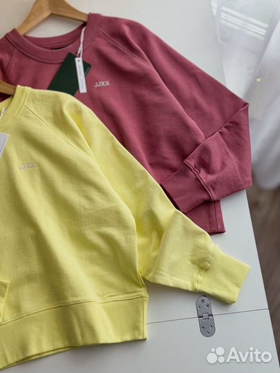 Свитшот женский jjxx