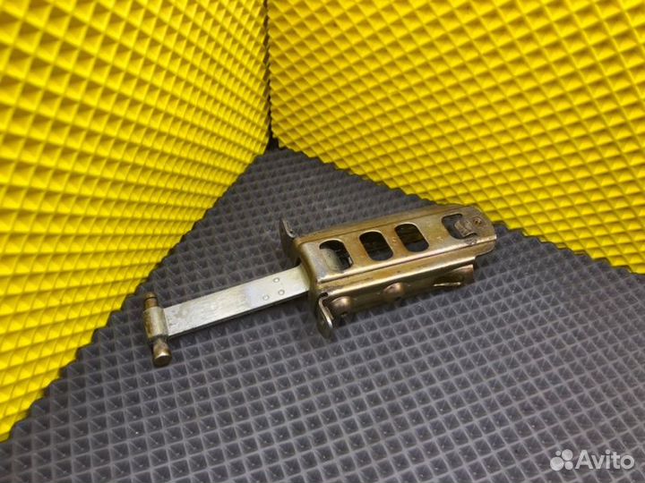 Ограничитель двери задний правый Mercedes-Benz