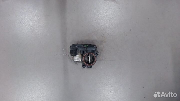 Заслонка дроссельная Renault Trafic, 2017