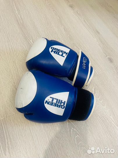 Боксерские перчатки 10 oz натуральная кожа