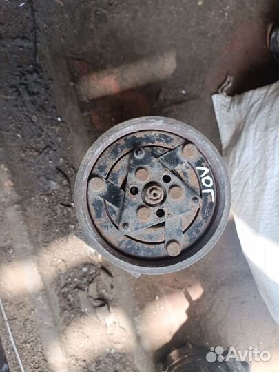 Компрессор кондиционера Almera G15 Logan Duster