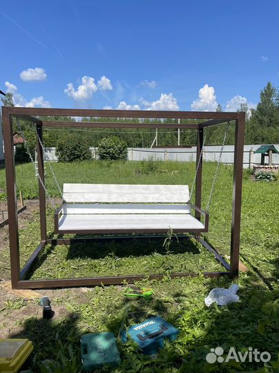 Скамейка уличная