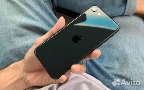 iPhone SE (2020), 64 ГБ