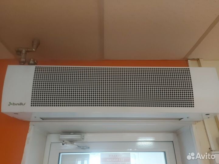 Тепловая завеса водяная