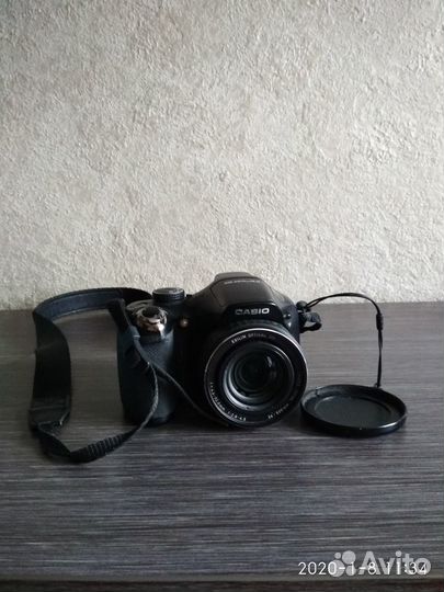 Фотоаппарат casio exilim EX-FH20