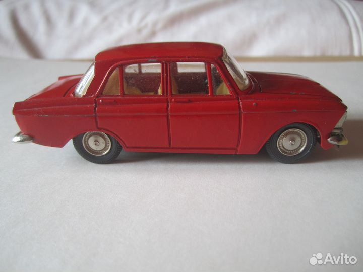 Модель Иж-Москвич-412-Иж А10