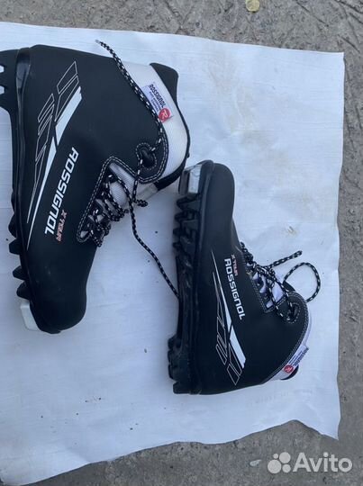 Лыжные ботинки rossignol 42(маломерки)