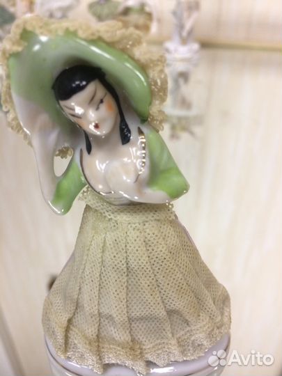 Фарфоровые старые кружевницы Япония старые