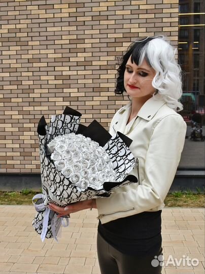 Букет 51 роза из мыла