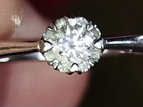 Золотое кольцо с природными бриллиантами