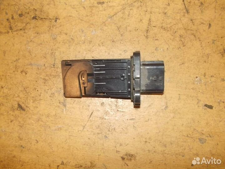 Датчик массового расхода воздуха