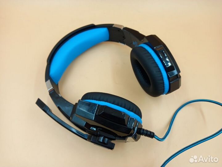 835898 Игровые наушники с микрофоном