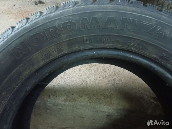 Nokian Tyres Nordman 4 215/60 R16