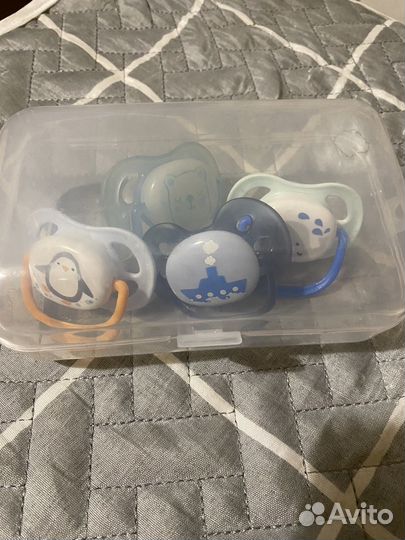 Соска пустышка avent 0 6