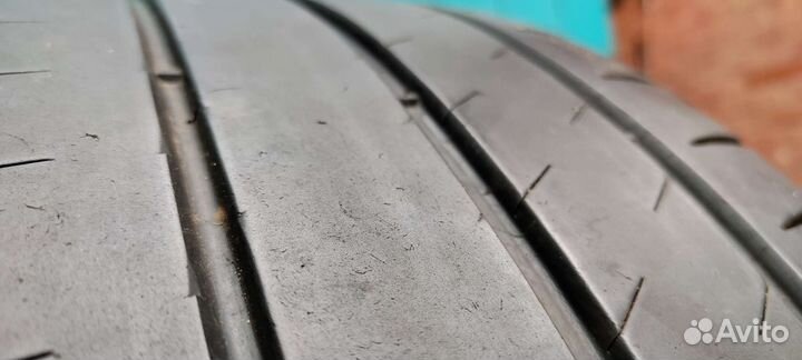 Michelin Pilot Sport 4 S 245/40 R20 и 275/35 R20