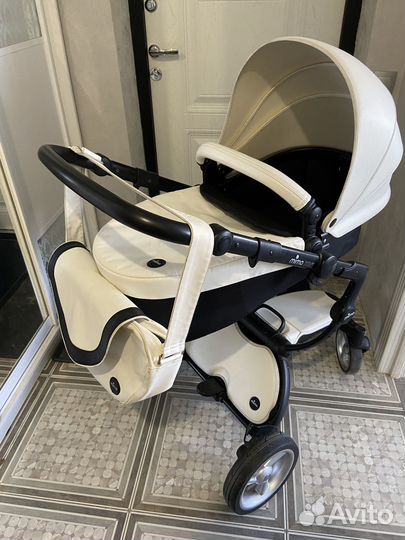Продаю коляску mima xari 2 в 1