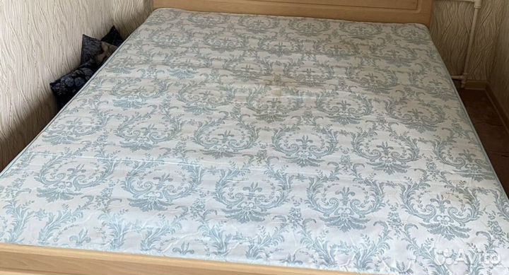 Матрас 160х200 бу