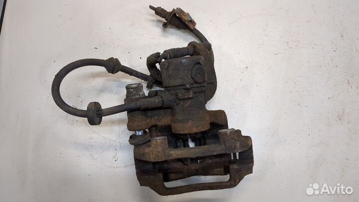 Суппорт Ford Mondeo 2, 1996