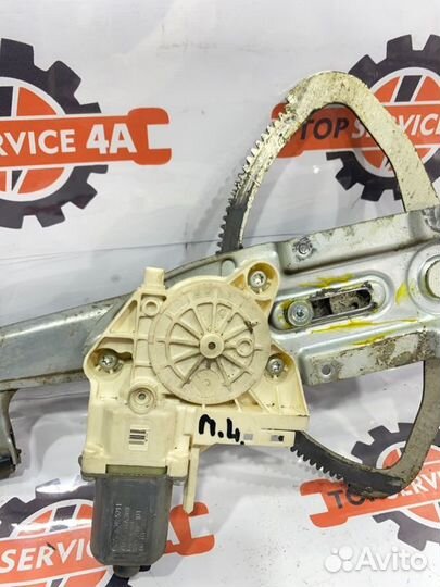 Стеклоподъемник передний левый Ford Focus CB4 hwda