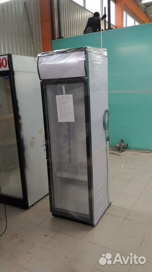 Холодильный шкаф