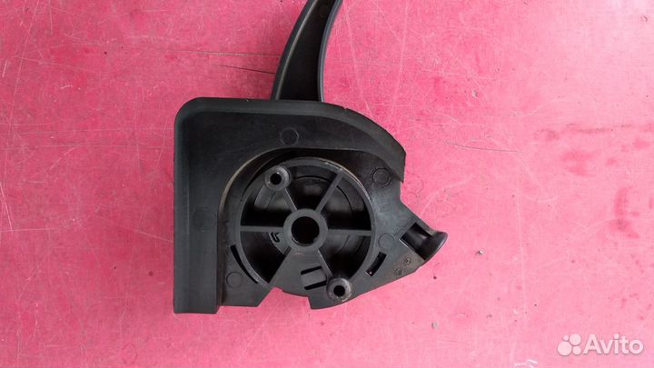 Ручка открывания капота Mercedes-Benz W140