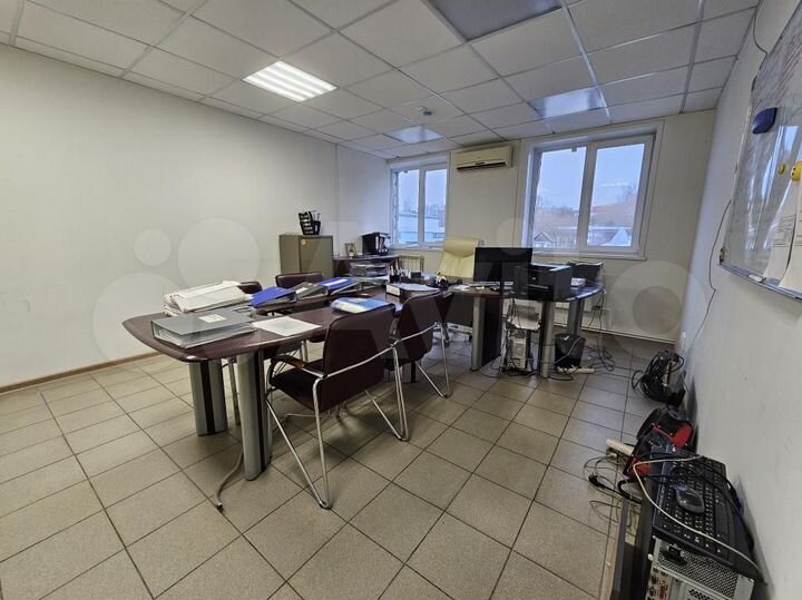 Универсальное помещение, 1300 кв.м