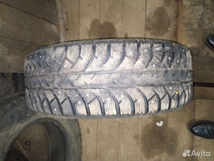 Зимние шипованные колеса r17