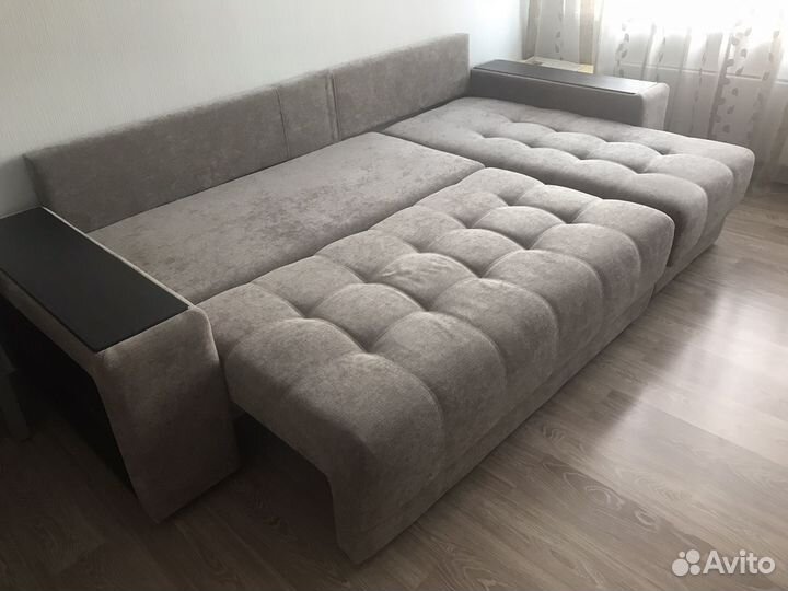 Диван угловой