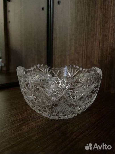 Конфетница хрустальная