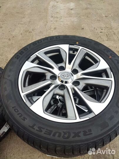 Диски шины колёса Toyota LC200 r20