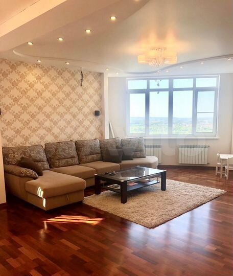 3-к. квартира, 100,3 м², 6/10 эт.