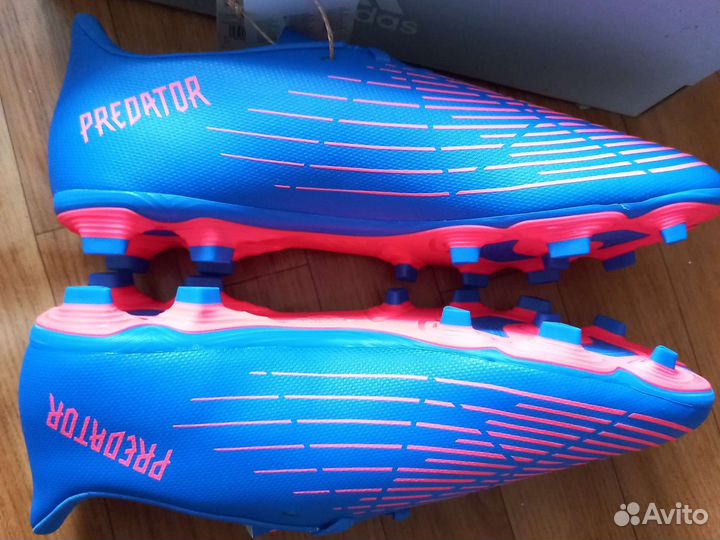 Бутсы adidas новые 44