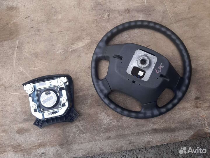 Руль Хендай Н1 Гранд Старекс с подушкой