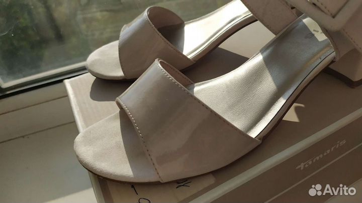 Босоножки женские 40 размер