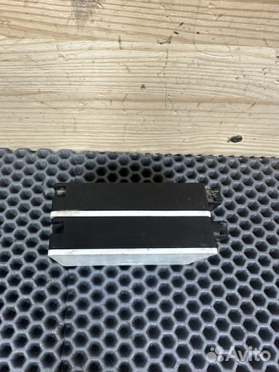 Mercedes радарный датчик A0009050110