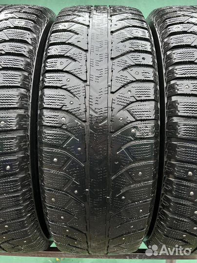 Bridgestone Ice Cruiser 7000 225/65 R17 106T