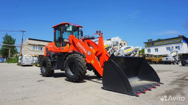 Фронтальный погрузчик Redstar 2400GT, 2023