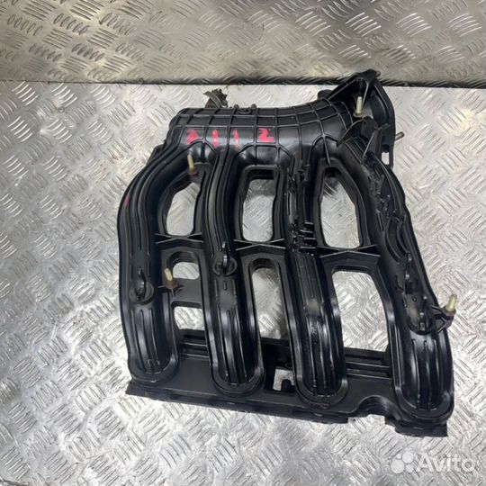 Коллектор впускной Ваз 2112