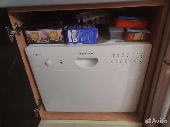 Посудомоечная машина Electrolux